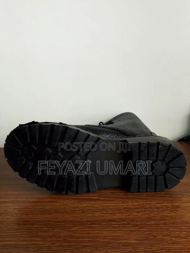 Pure Leather Security Guard Boots - thumbnail 4