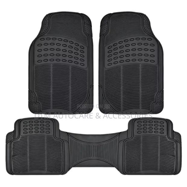 Universal Floor Mat