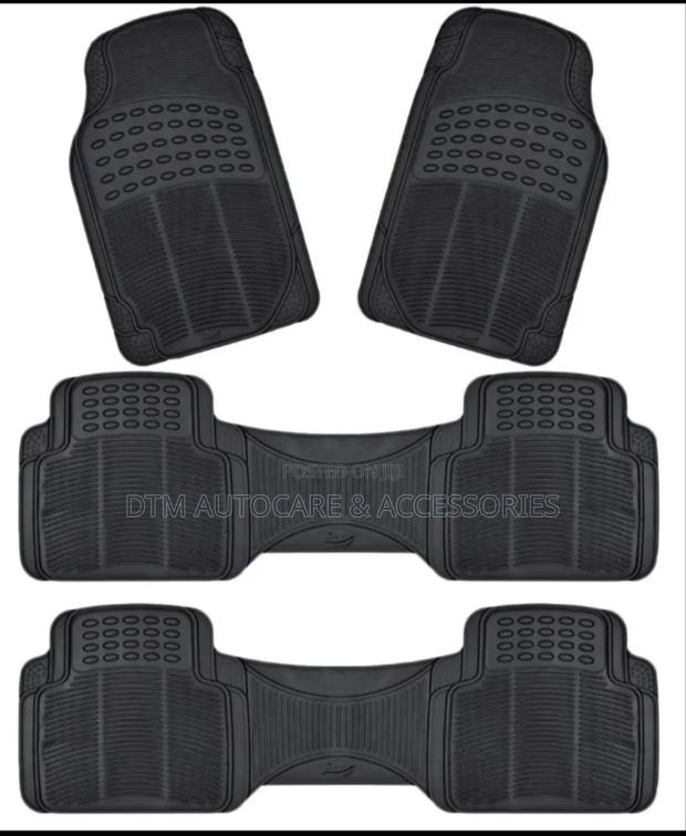 7 Seater Floor Mat