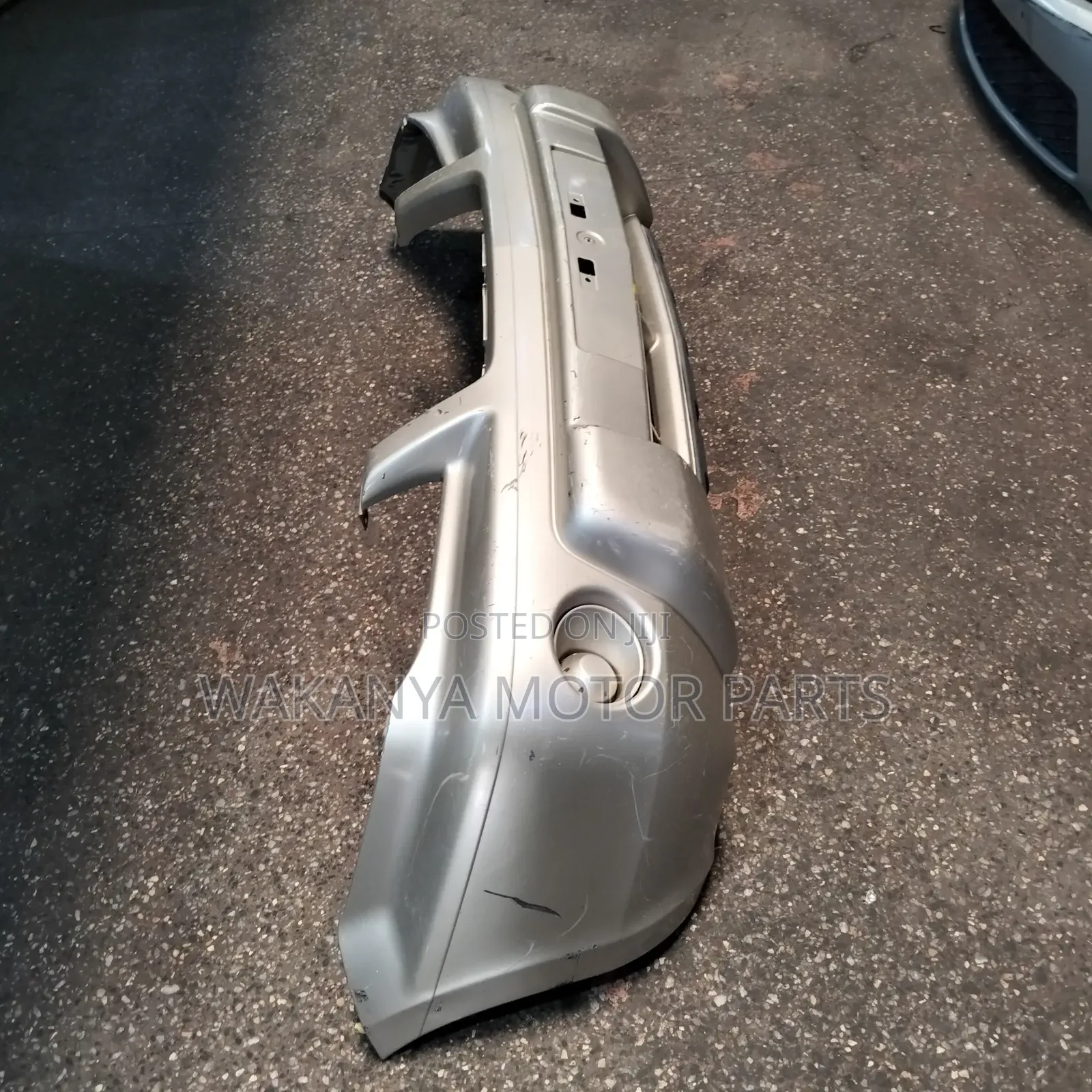 Nissan X-Trail Nt30 Front Bumper With Fog Covers, Clean Ex Japan