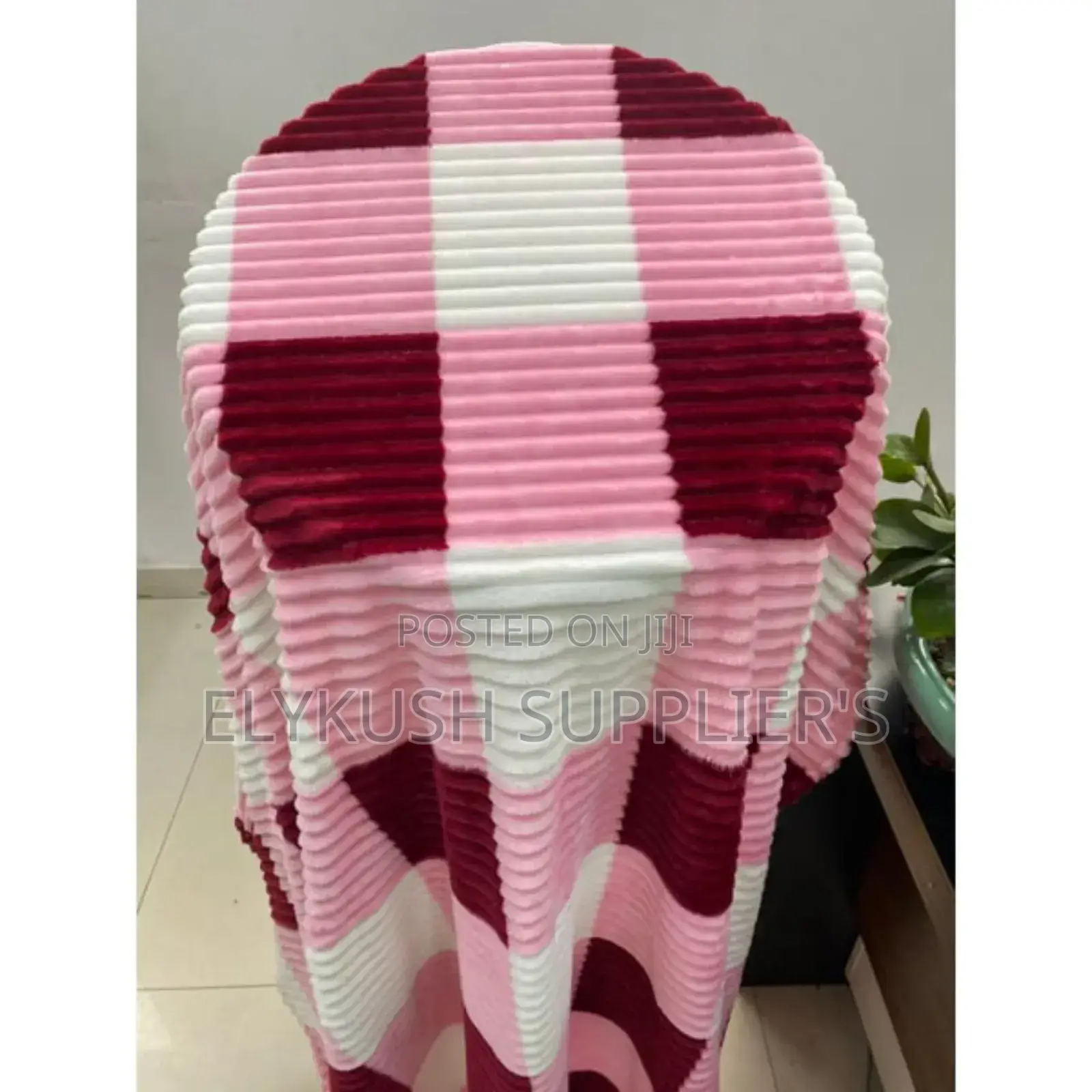 Pattern Fleece Blanket Size 6×6