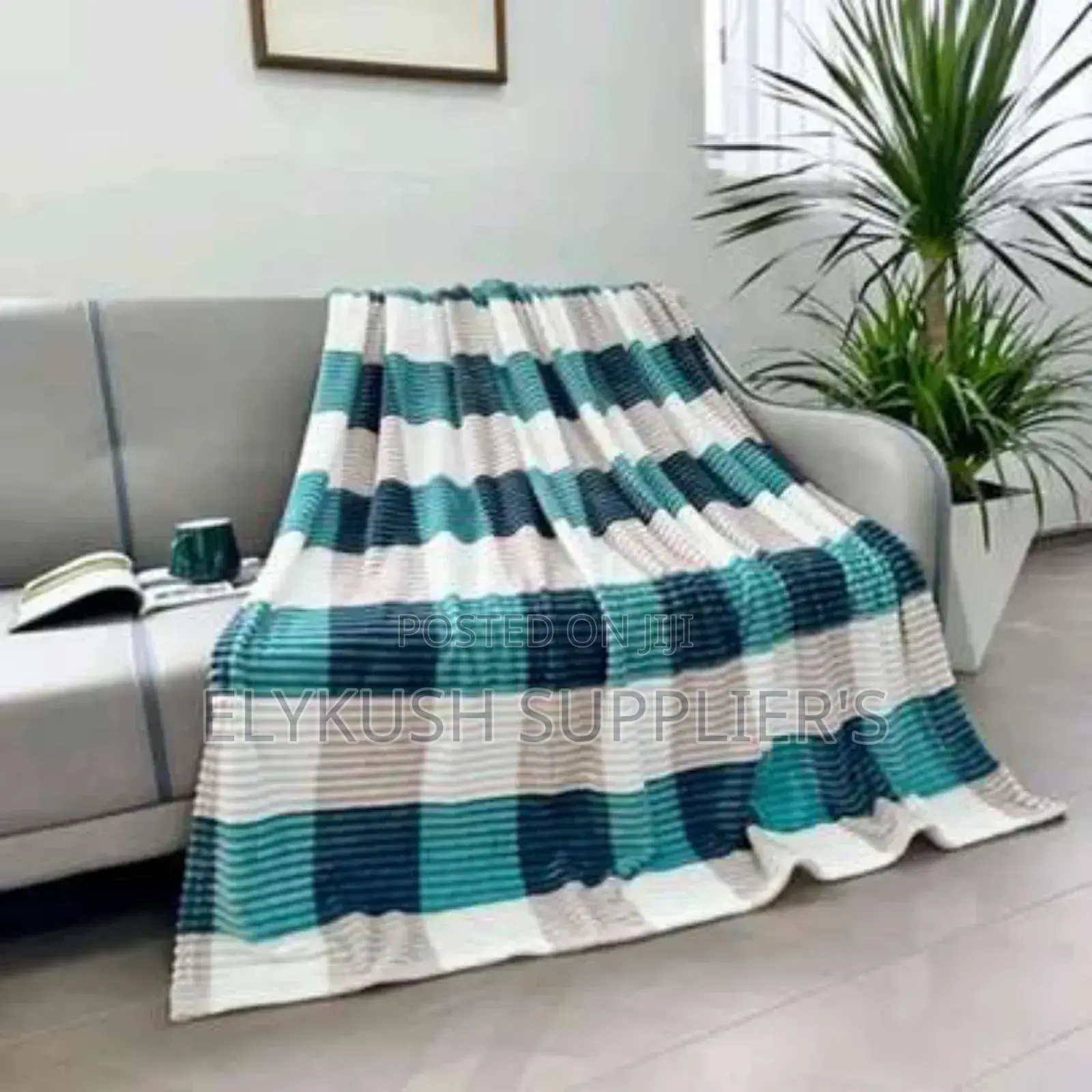 Pattern Fleece Blanket Size 6×6