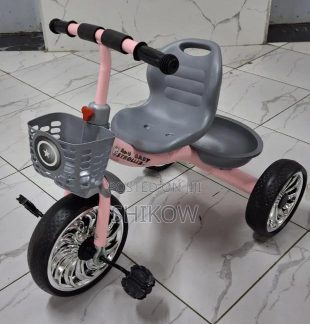 Baby Tricycle With Pedals, Handlebar Grip Dual Storage Baskets