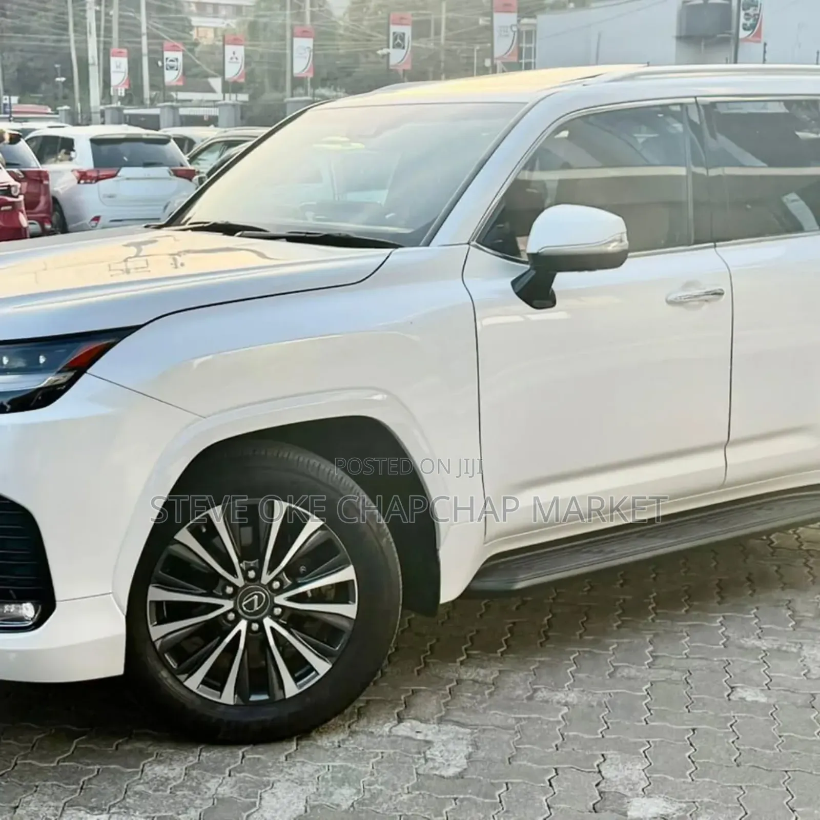 Lexus LX 600 2023 Off white