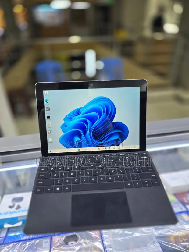 Microsoft Surface Go 64 GB - thumbnail 3