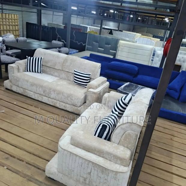5 Seater Modern Indoor Couches