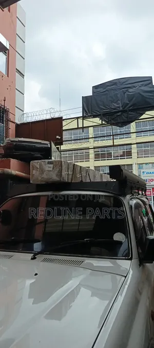 Lc80 Series Roof Rails.