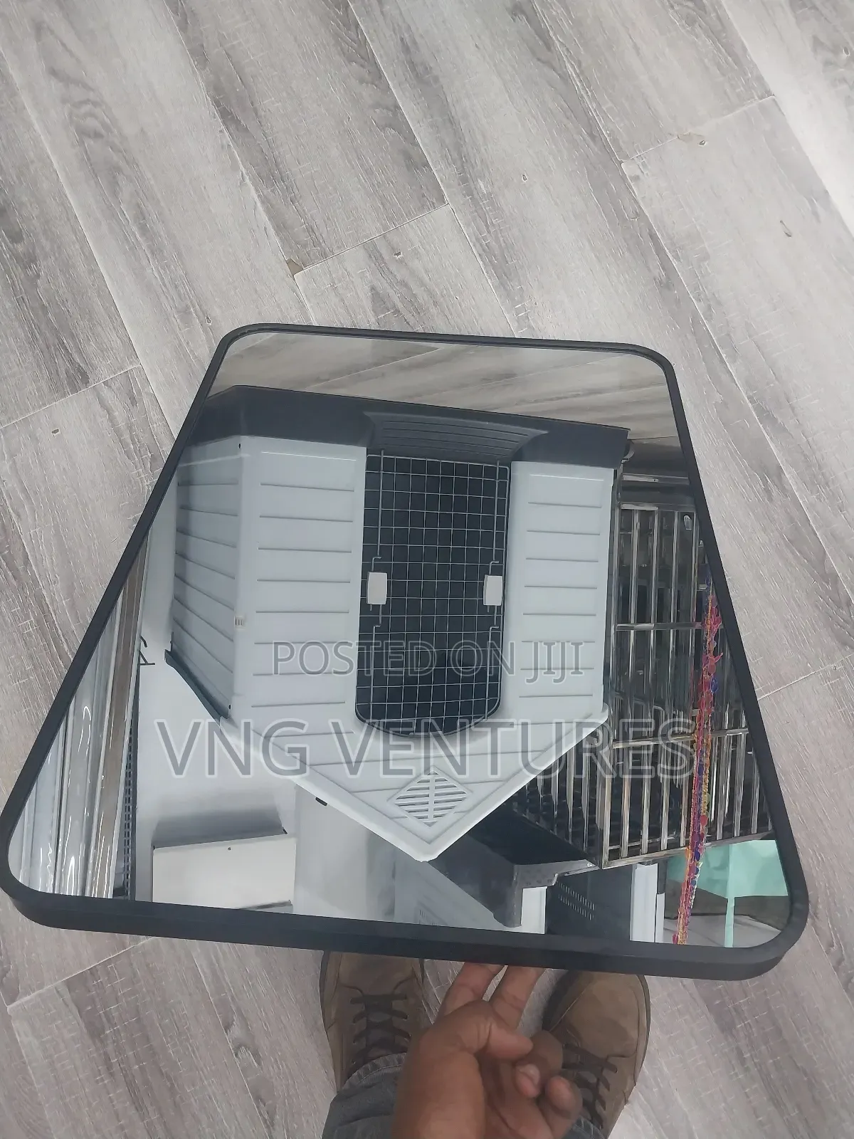 Ellegant Mirrors