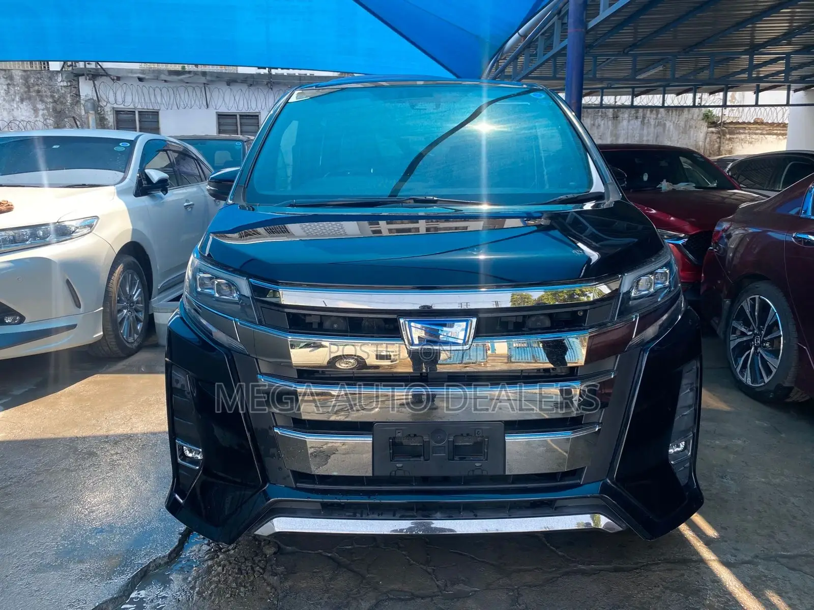 Toyota Noah 2018 Black