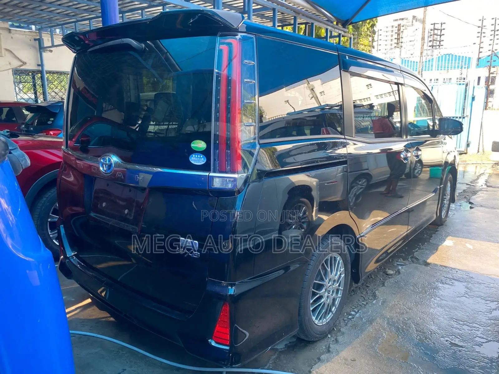 Toyota Noah 2018 Black