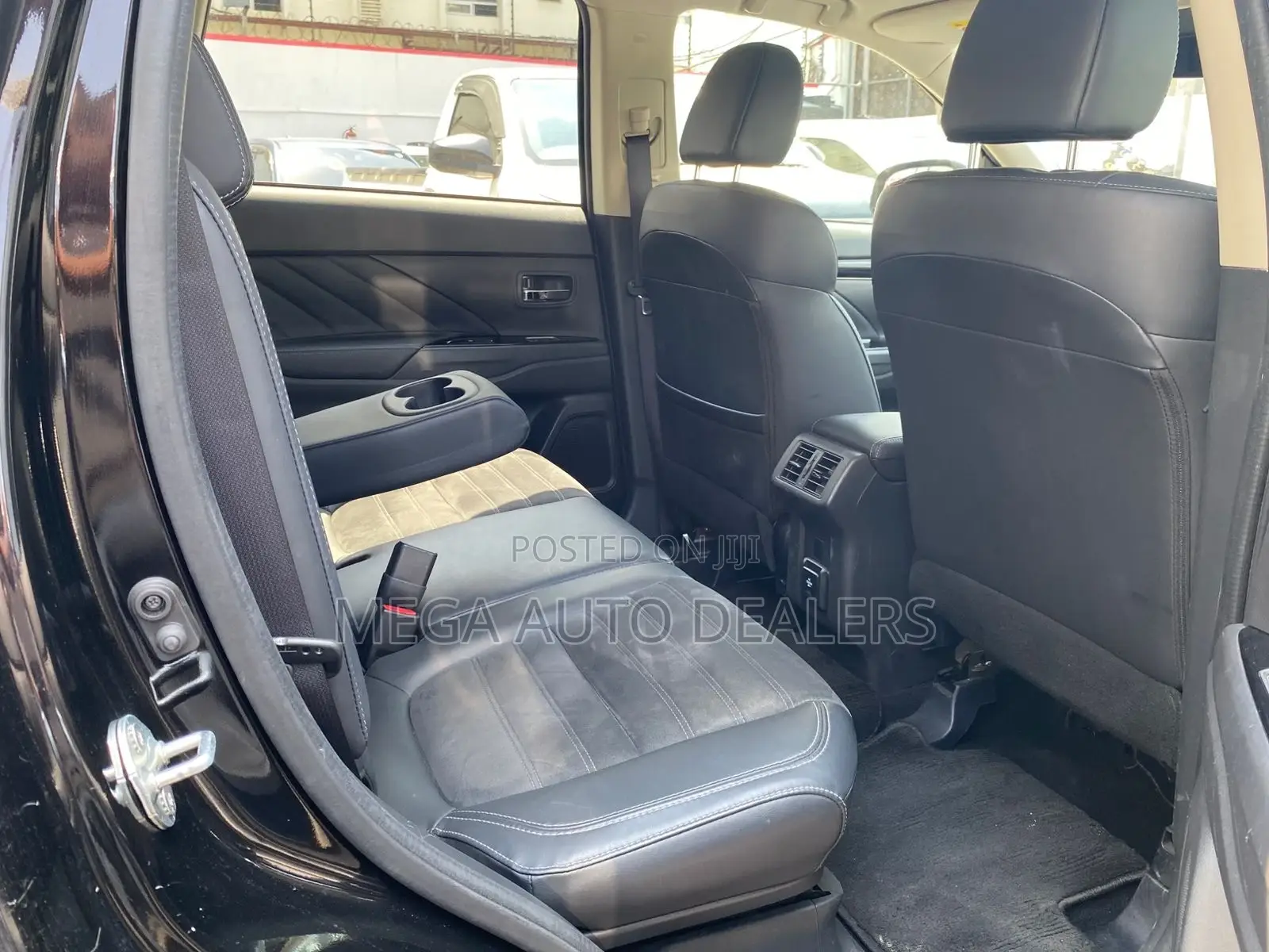 Mitsubishi Outlander 2018 Black