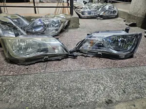 Fielder/Axio 161/2012/2013 Non Xenon Headlight