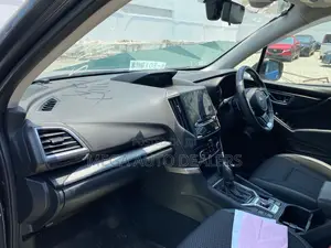 Subaru Forester 2018 Black