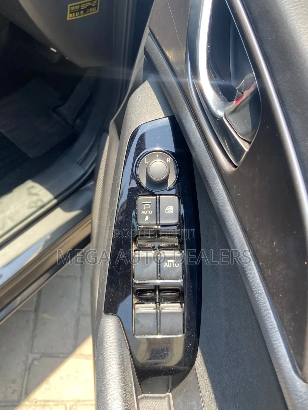 Mazda Axela 2018 Gray