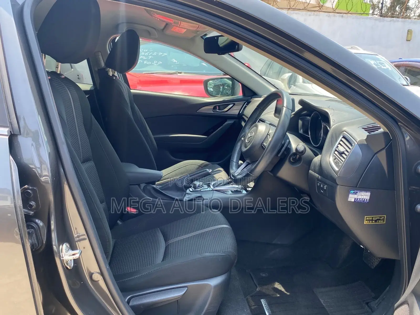 Mazda Axela 2018 Gray