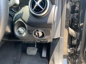 Mercedes-Benz B-Class B180 Petrol 2018 Black