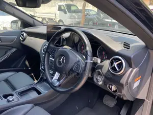 Mercedes-Benz B-Class B180 Petrol 2018 Black
