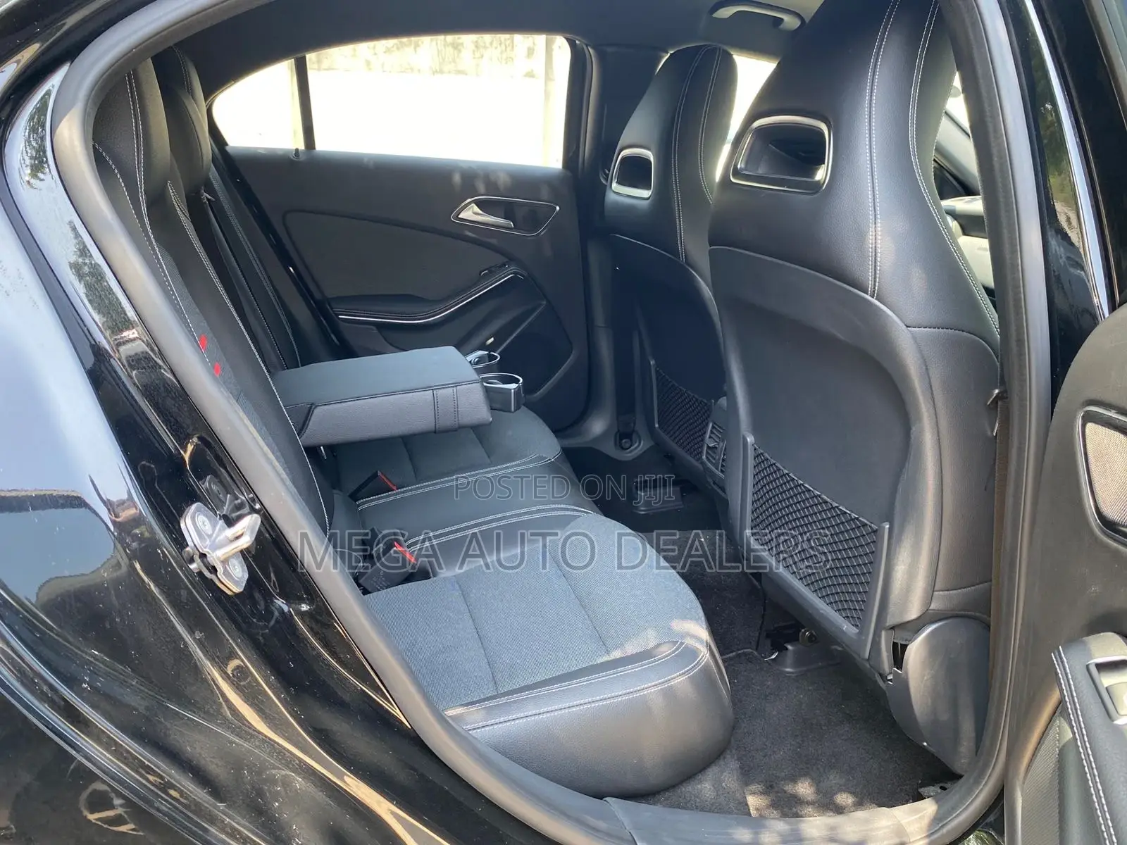 Mercedes-Benz B-Class B180 Petrol 2018 Black