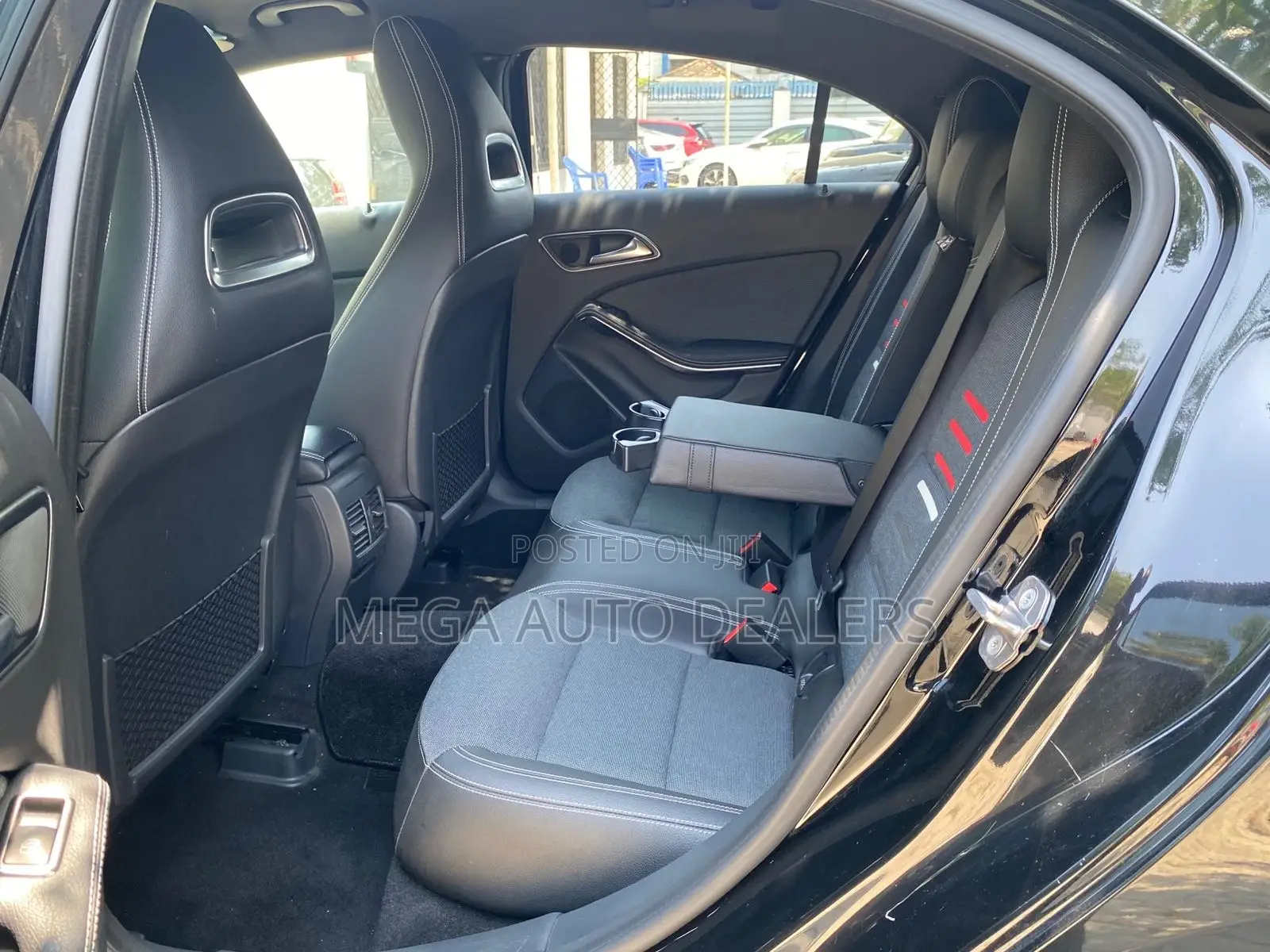 Mercedes-Benz B-Class B180 Petrol 2018 Black