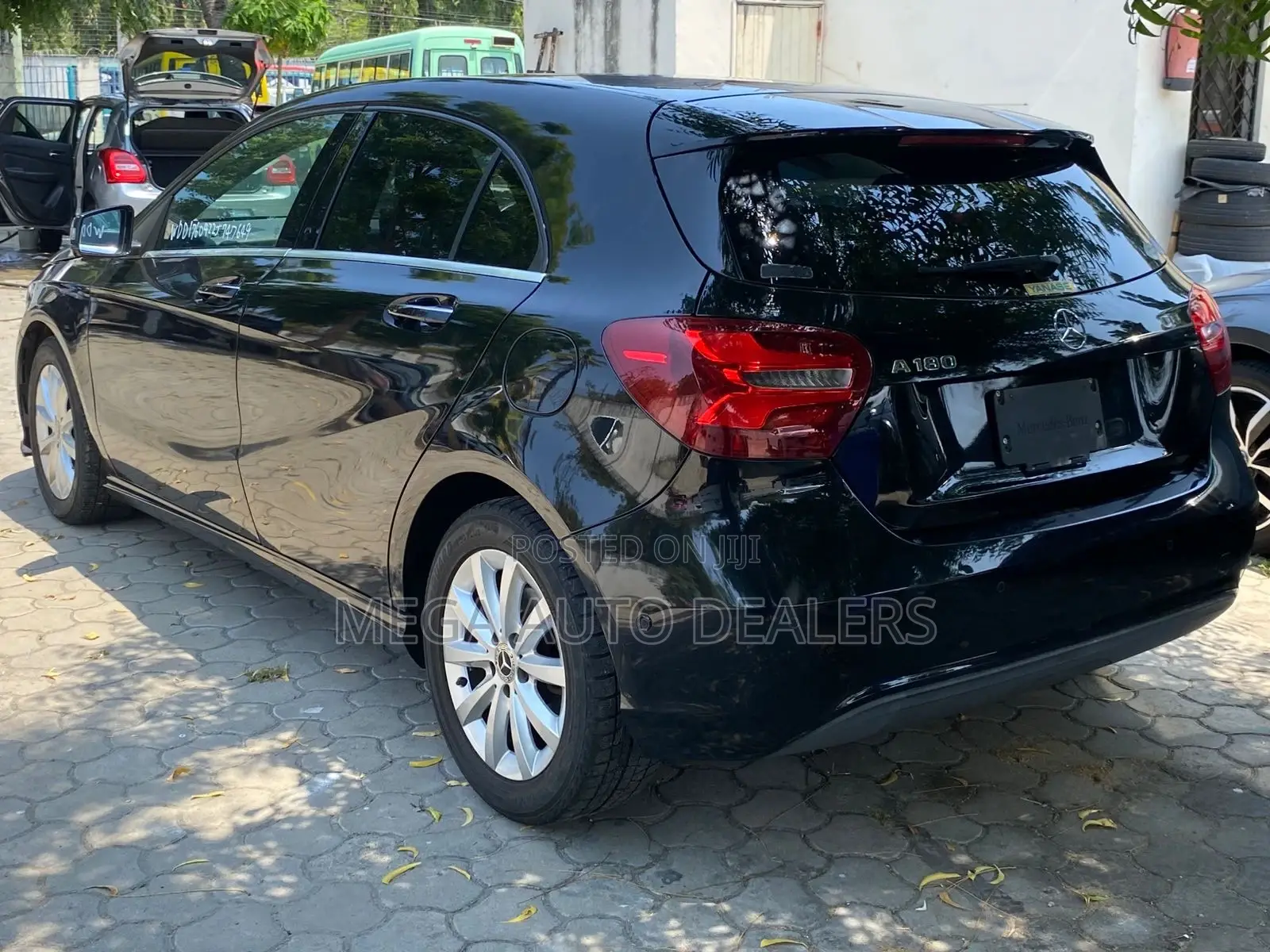 Mercedes-Benz B-Class B180 Petrol 2018 Black