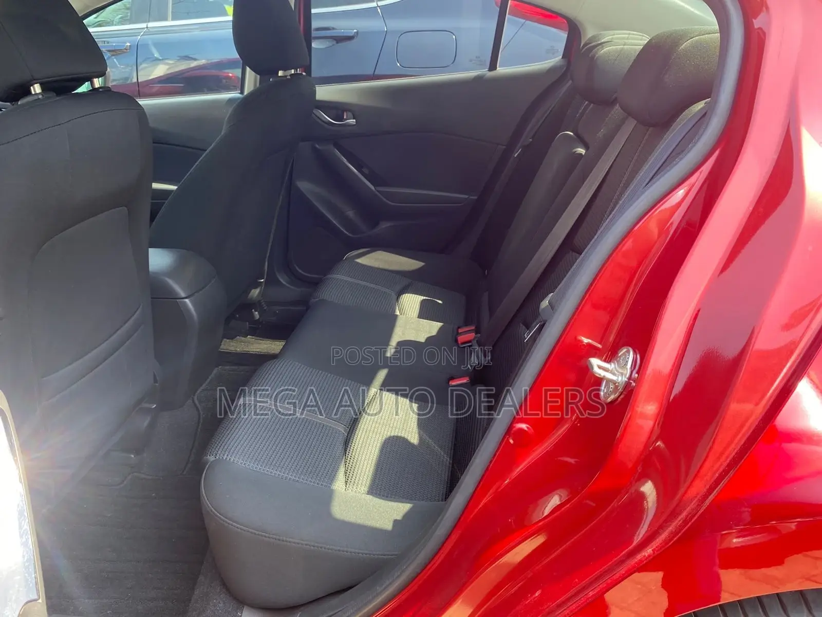 Mazda Axela 2018 Red