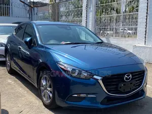 Mazda Axela 2018 Blue