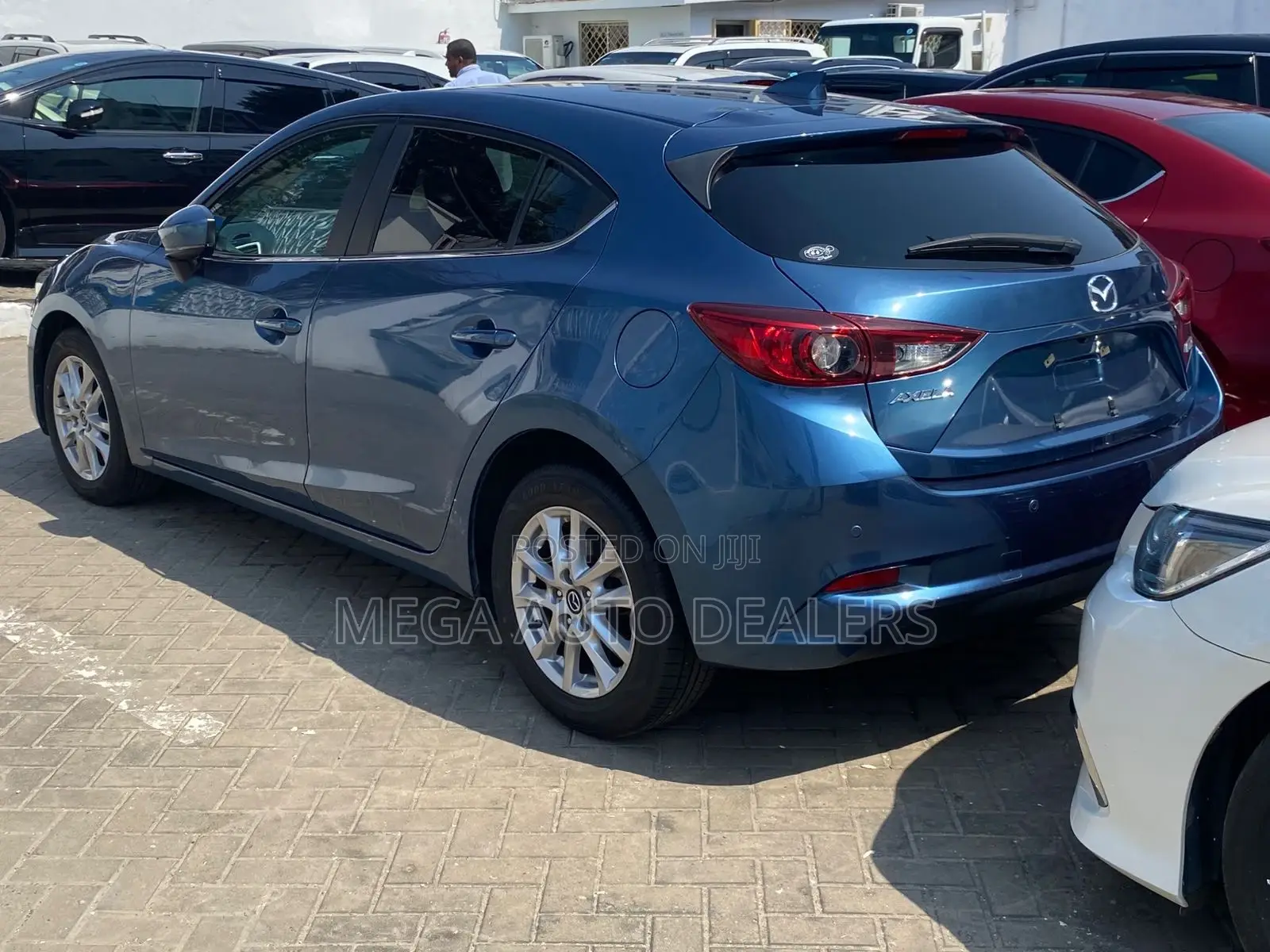 Mazda Axela 2018 Blue