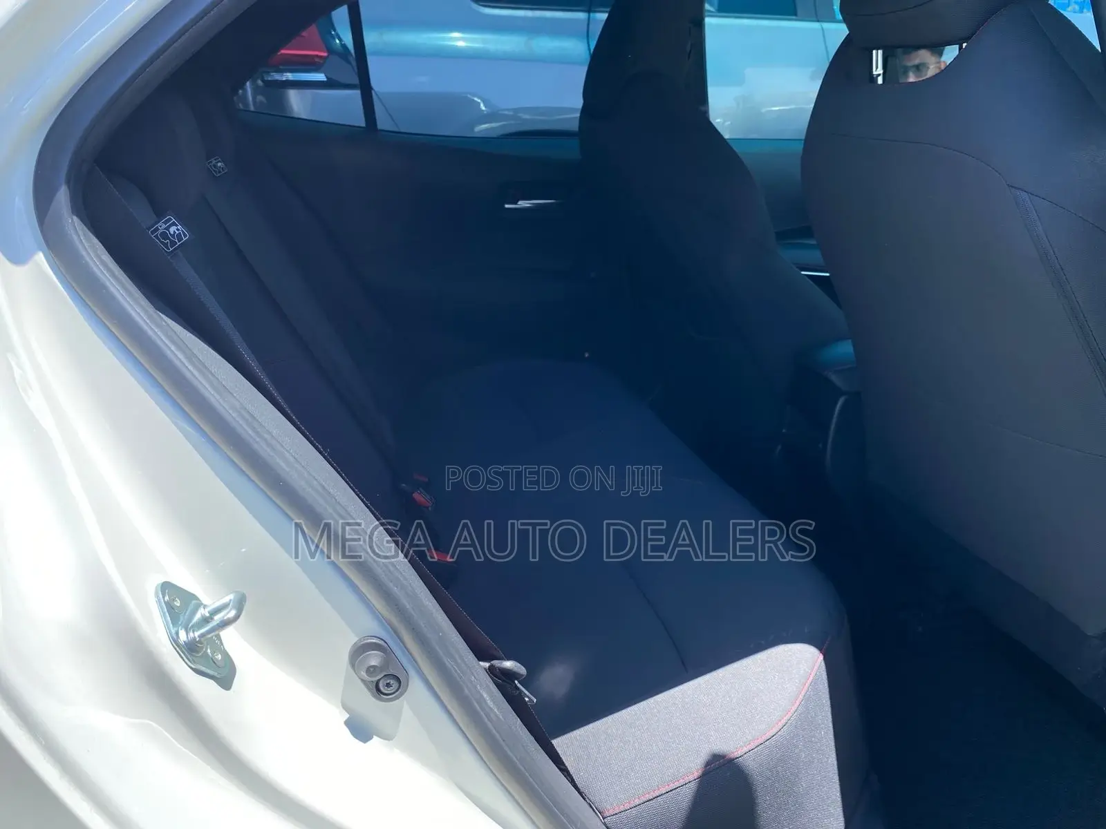 Toyota Corolla 2018 White