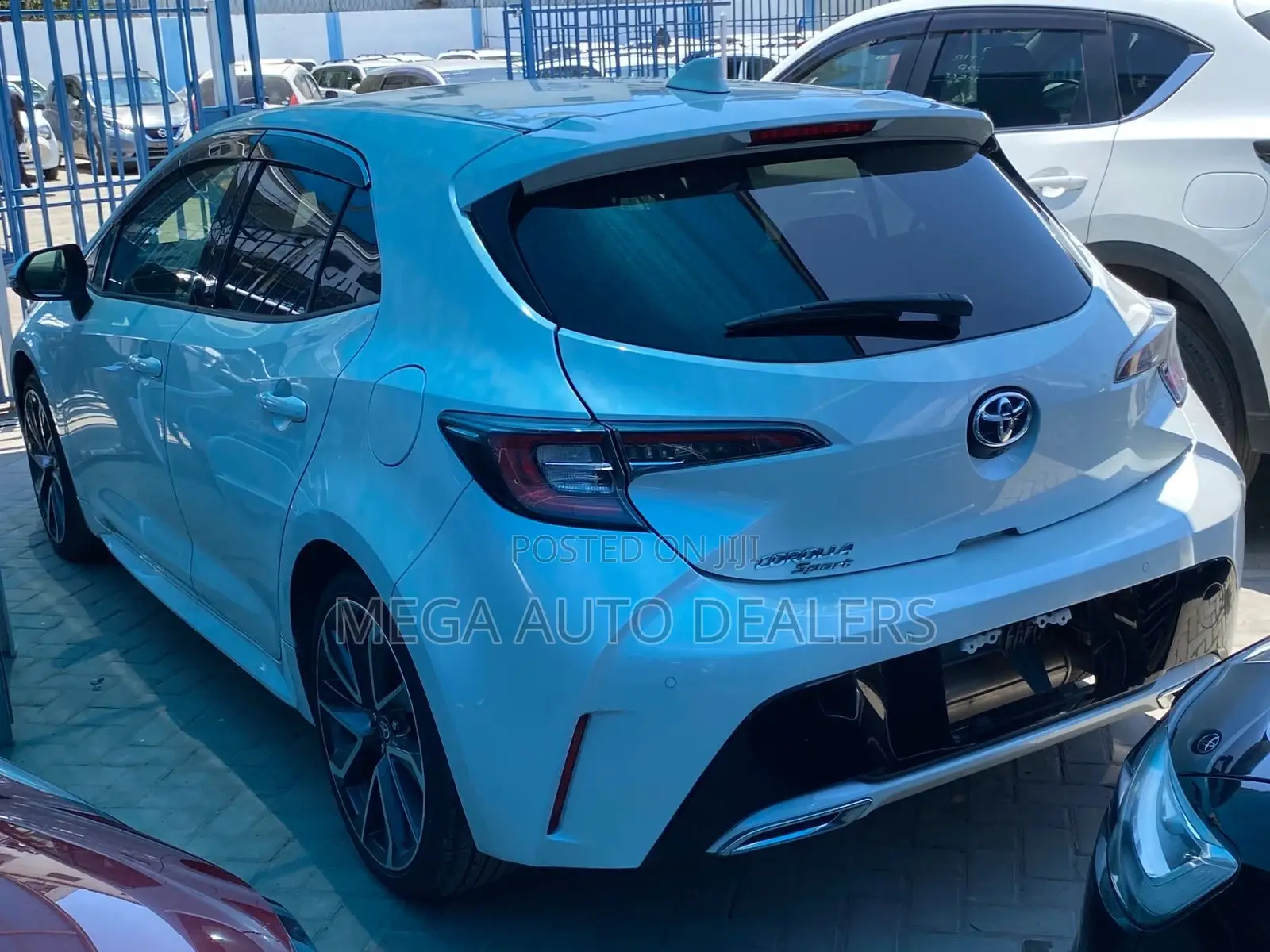 Toyota Corolla 2018 White