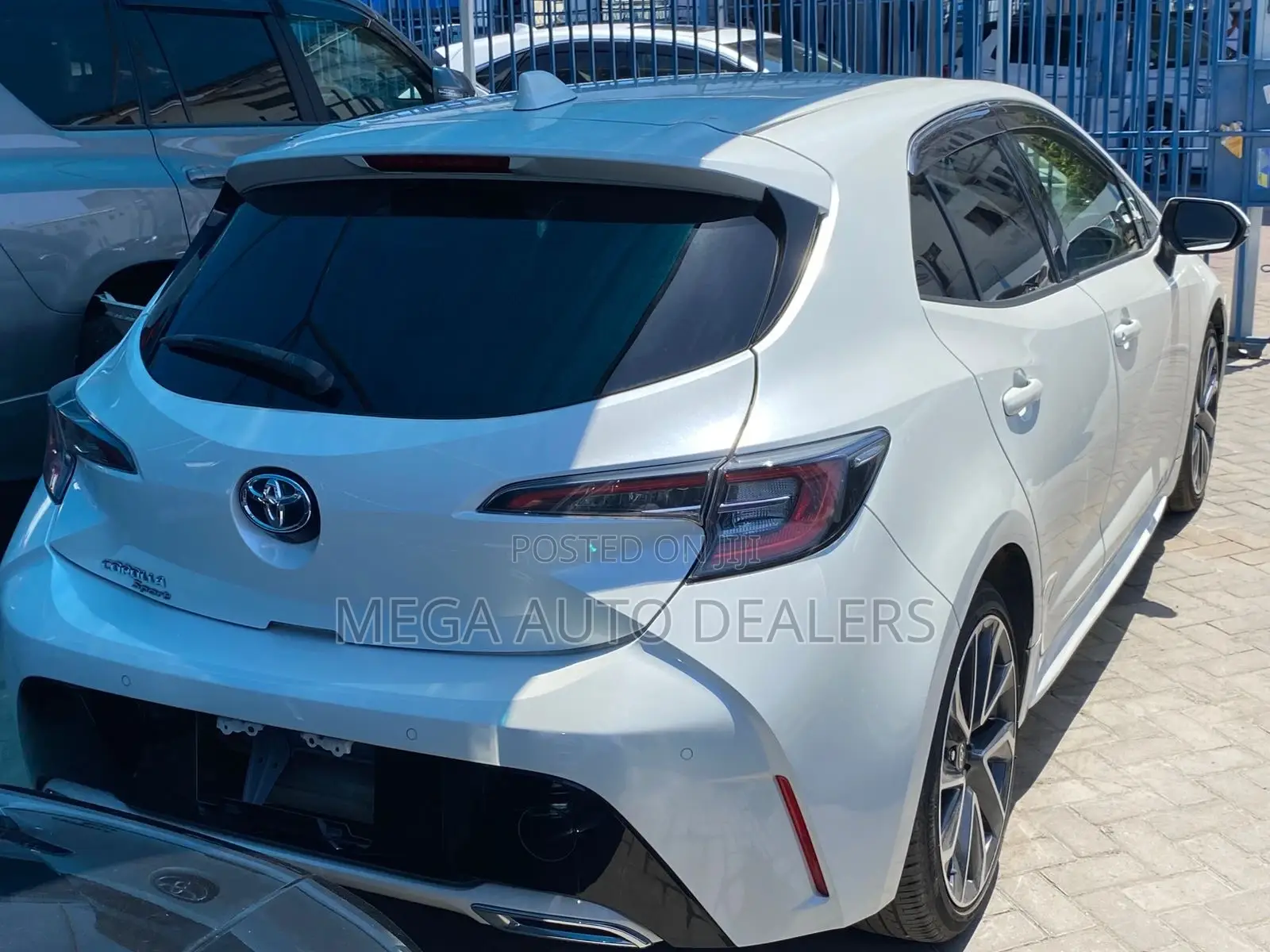 Toyota Corolla 2018 White