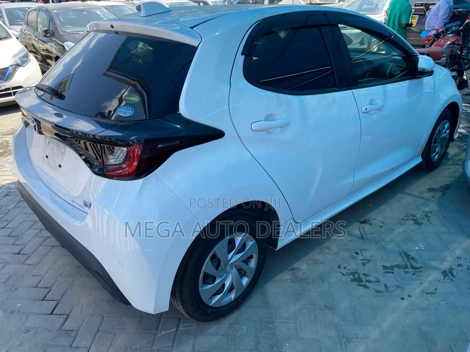 Toyota Yaris 2020 White
