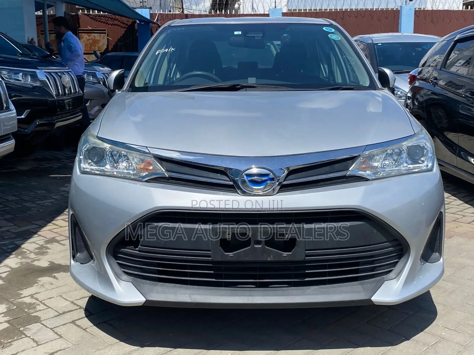 Toyota Axio 2018 Silver