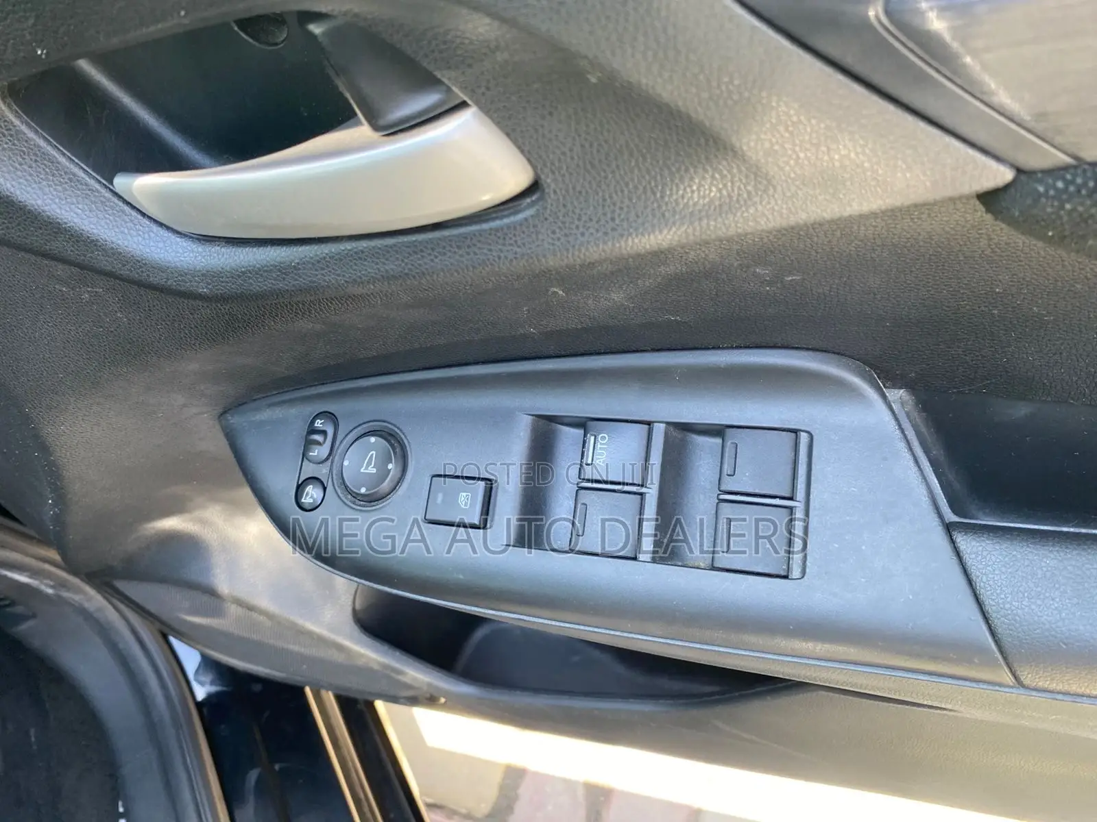 Honda Fit Shuttle 2018 Black