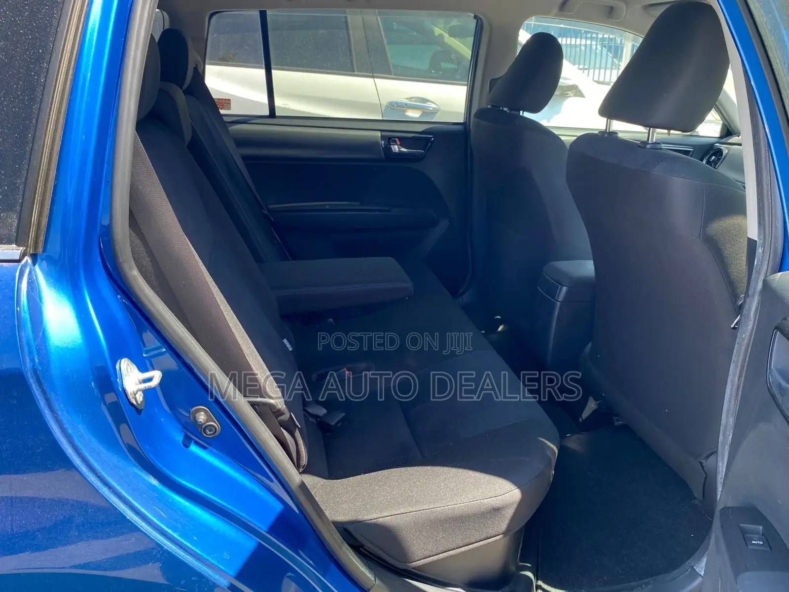 Toyota Corolla Fielder 2018 Blue