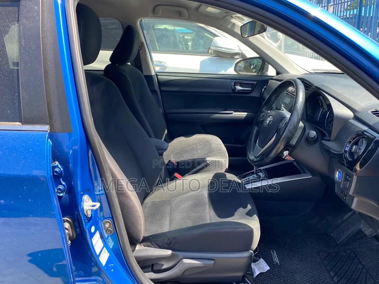 Toyota Corolla Fielder 2018 Blue