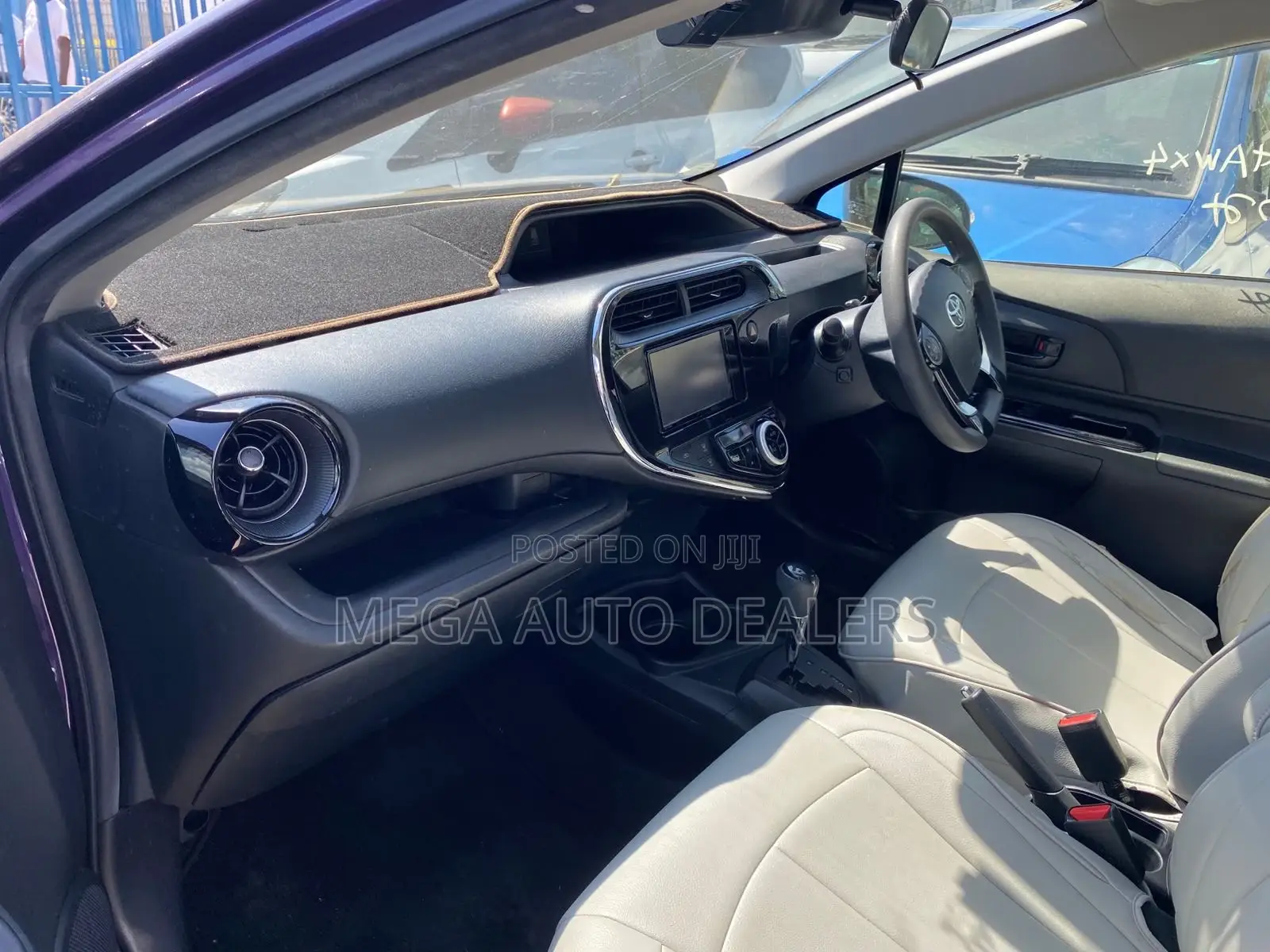 Toyota Aqua 2018 Purple
