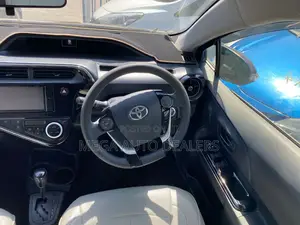 Toyota Aqua 2018 Purple