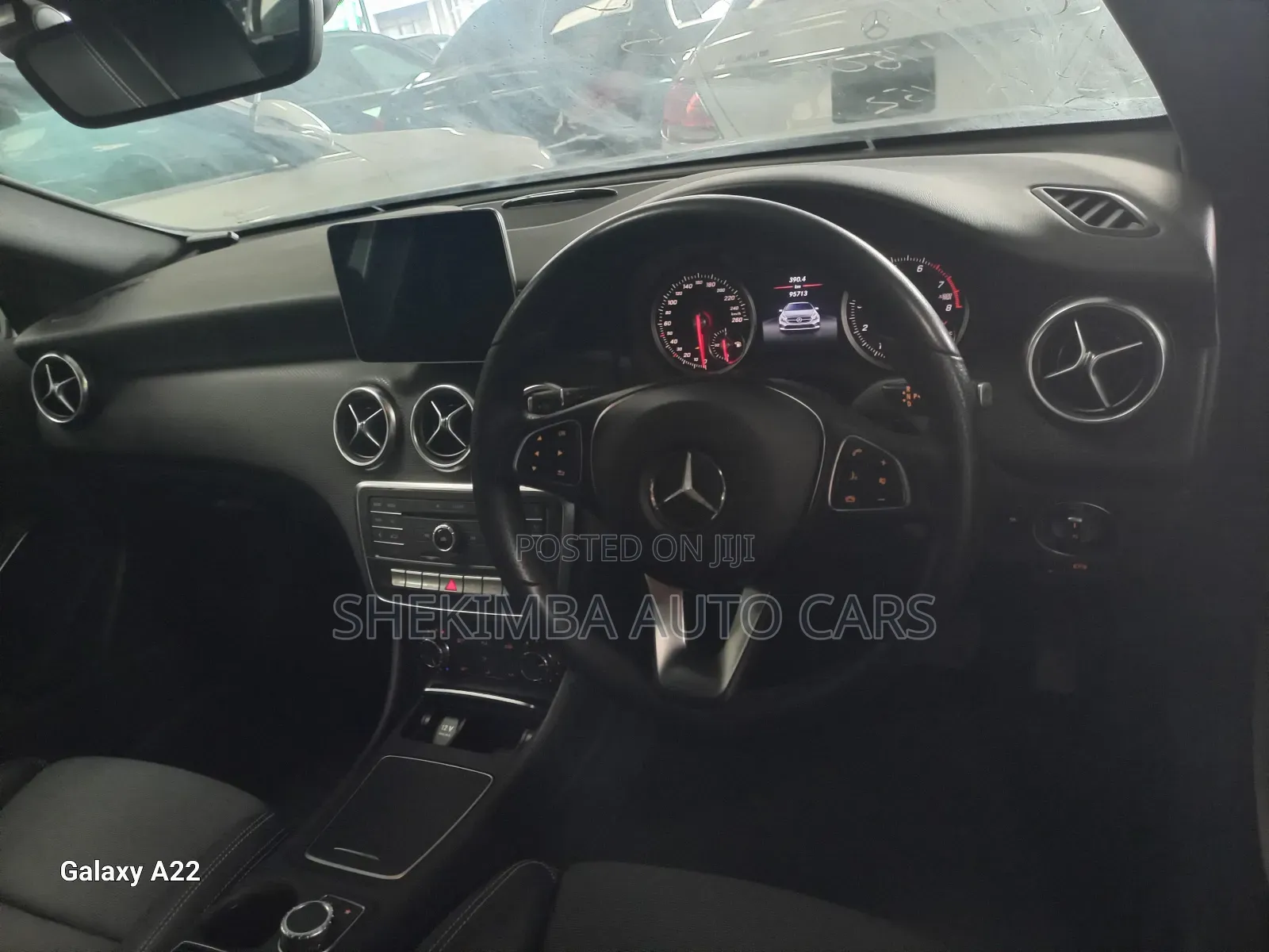 Mercedes-Benz A-Class 2019 White