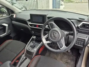 Toyota Raize 2019 Beige