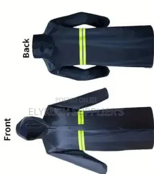 ⛈⛈⛈ Heavy Duty Raincoats ✨Comes With A Hood, Reflector And A Zippe