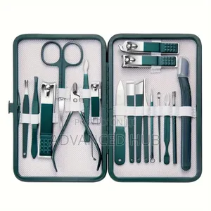 18 Piece Proffesional Manicure Set