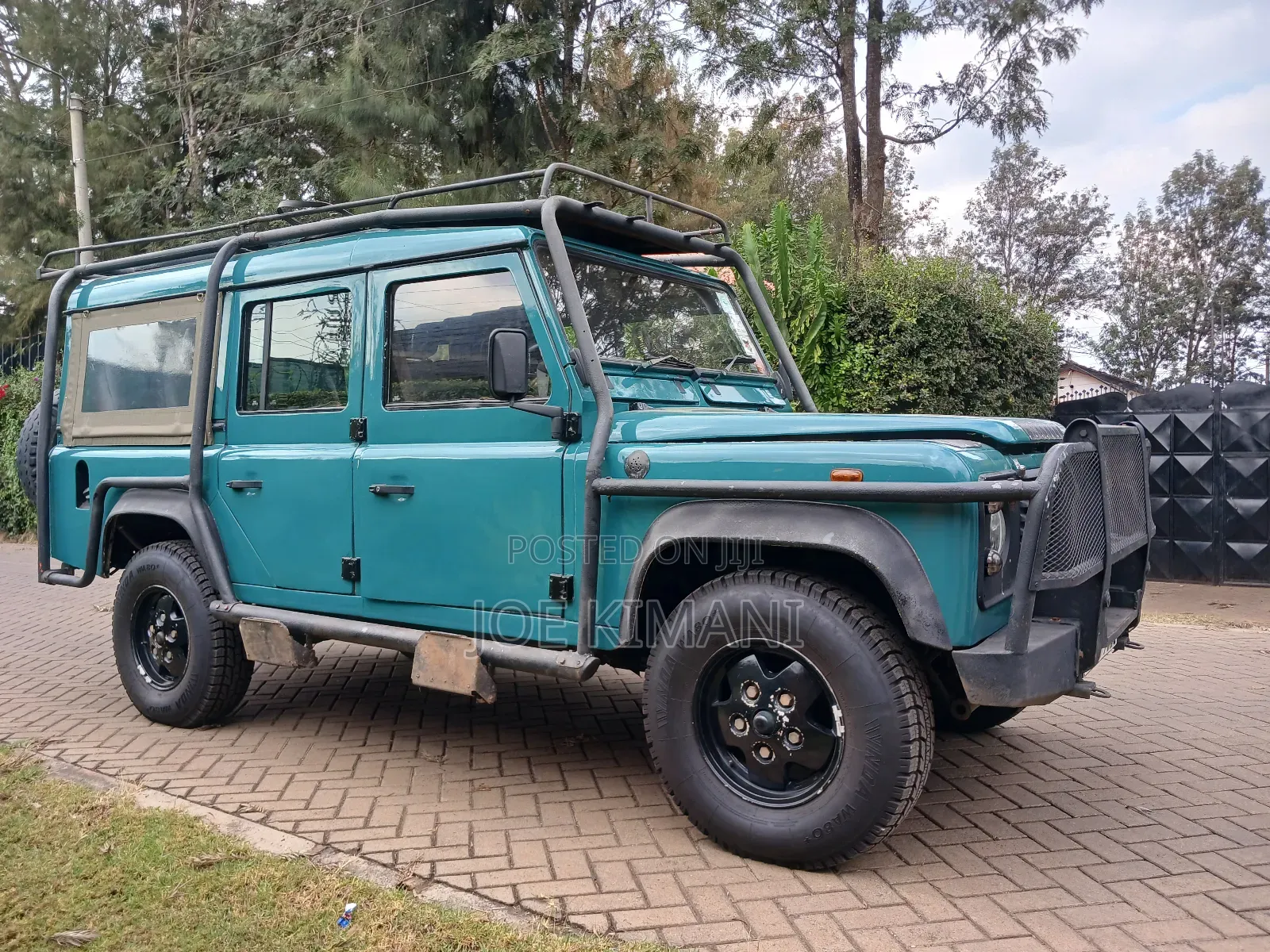 Land Rover Defender 1993 Green