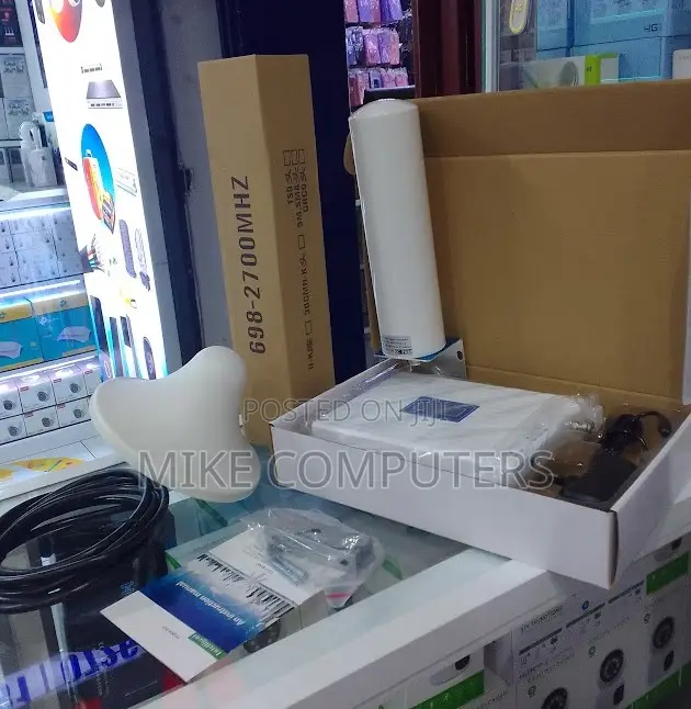 Mobile Cell Phone Network Signal Booster
