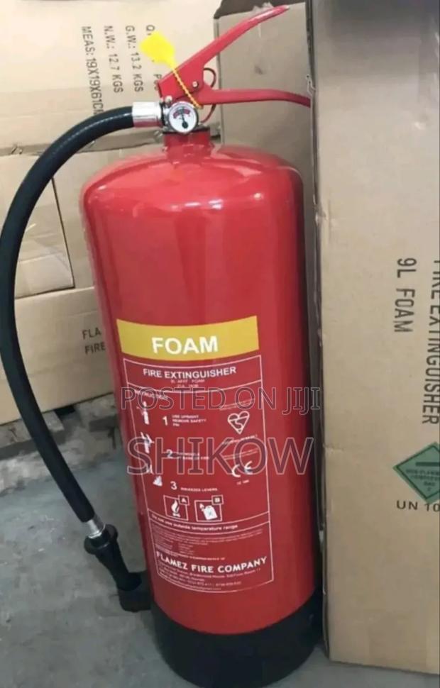 Flamez 9 Litres Fire Foam Fire Extinguisher. - main view