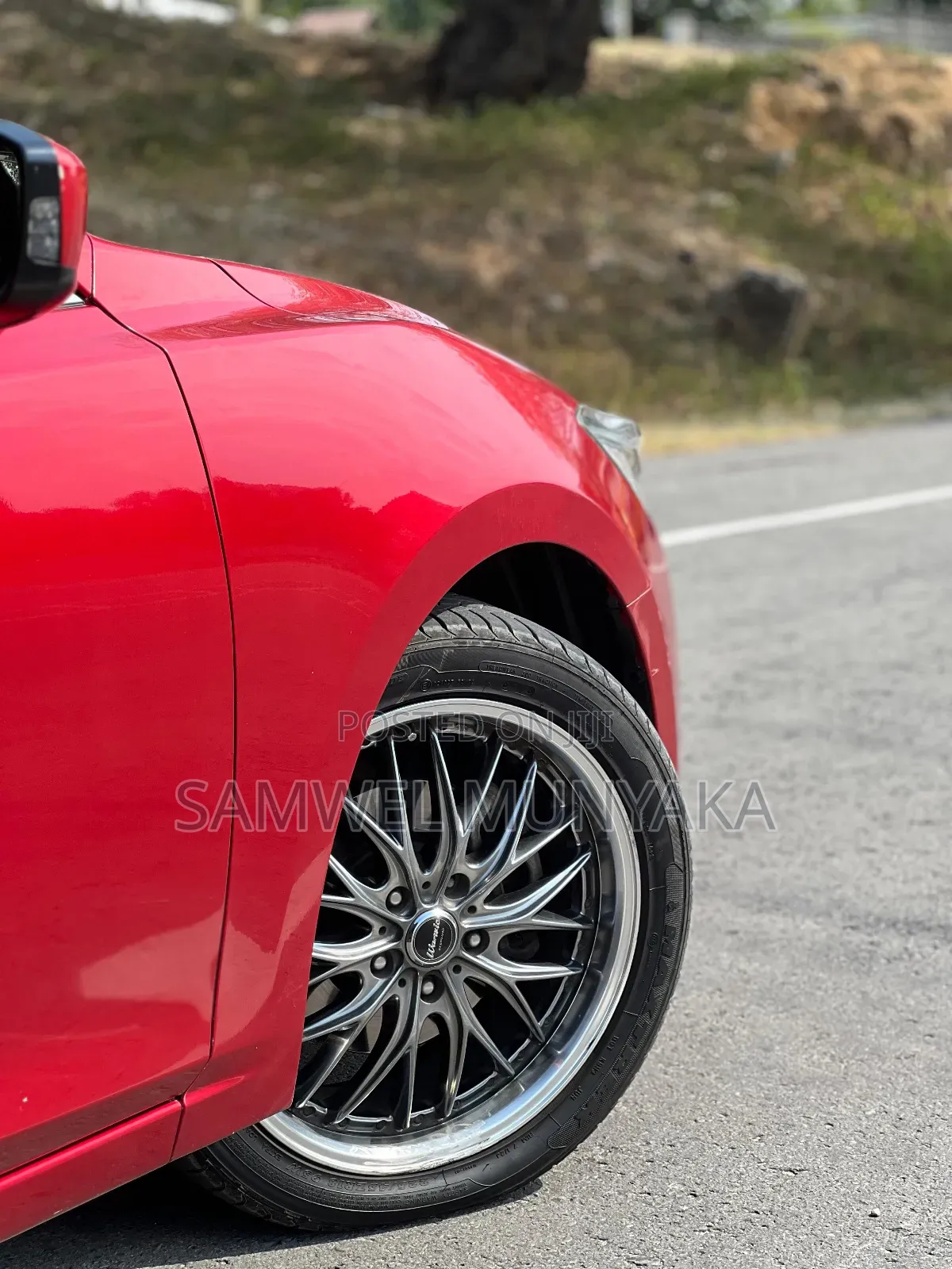 Mazda Axela 2015 Red