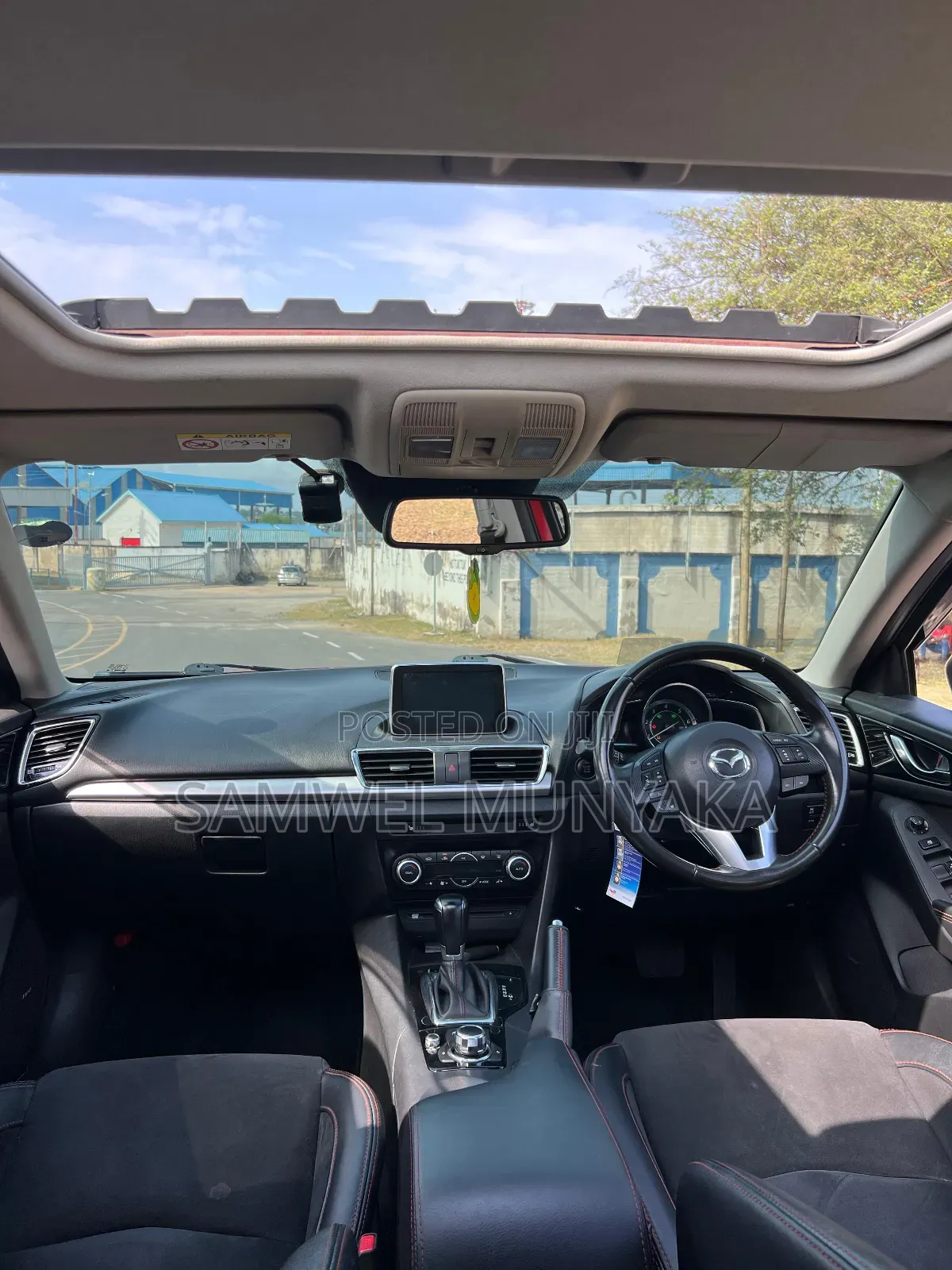 Mazda Axela 2015 Red