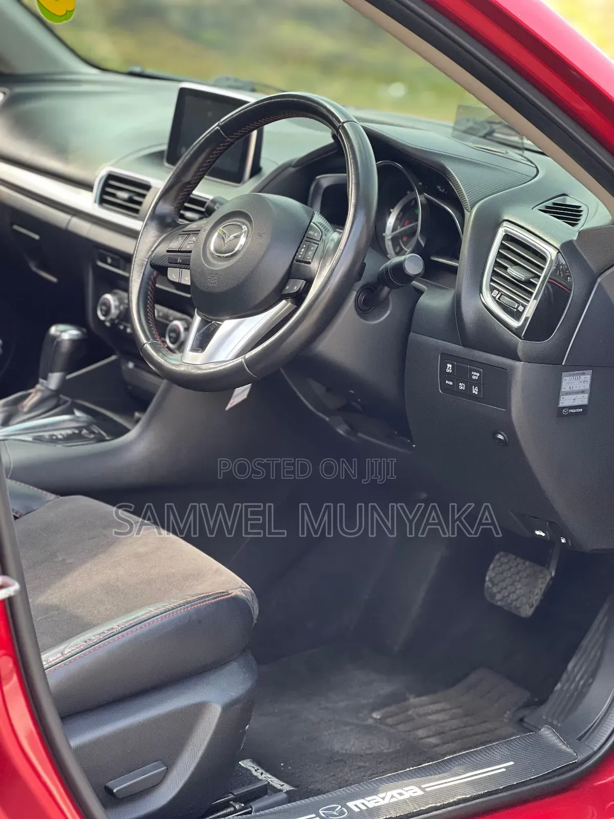 Mazda Axela 2015 Red