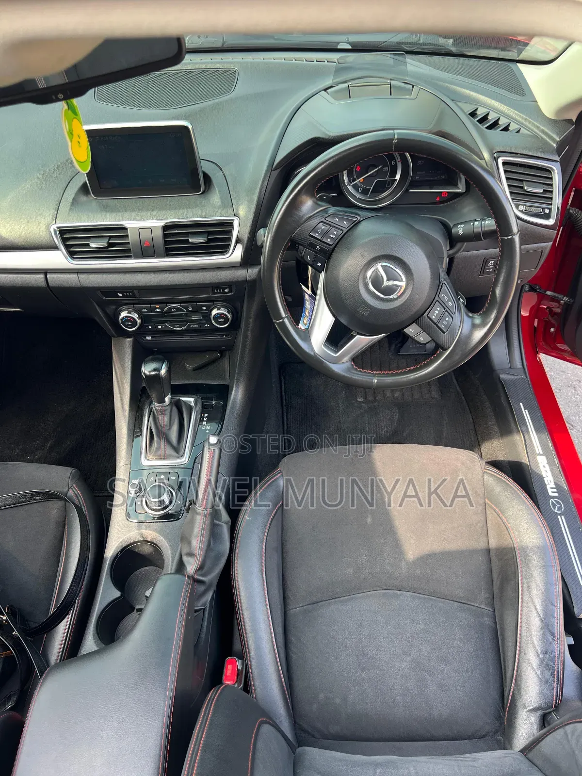 Mazda Axela 2015 Red