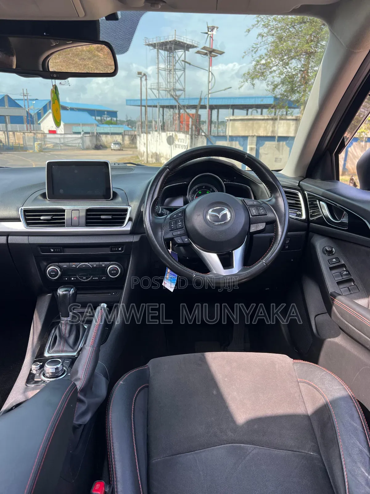 Mazda Axela 2015 Red