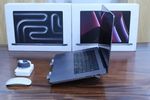 Laptop Apple MacBook Pro M1 16GB Apple M1 Pro SSD 1T
